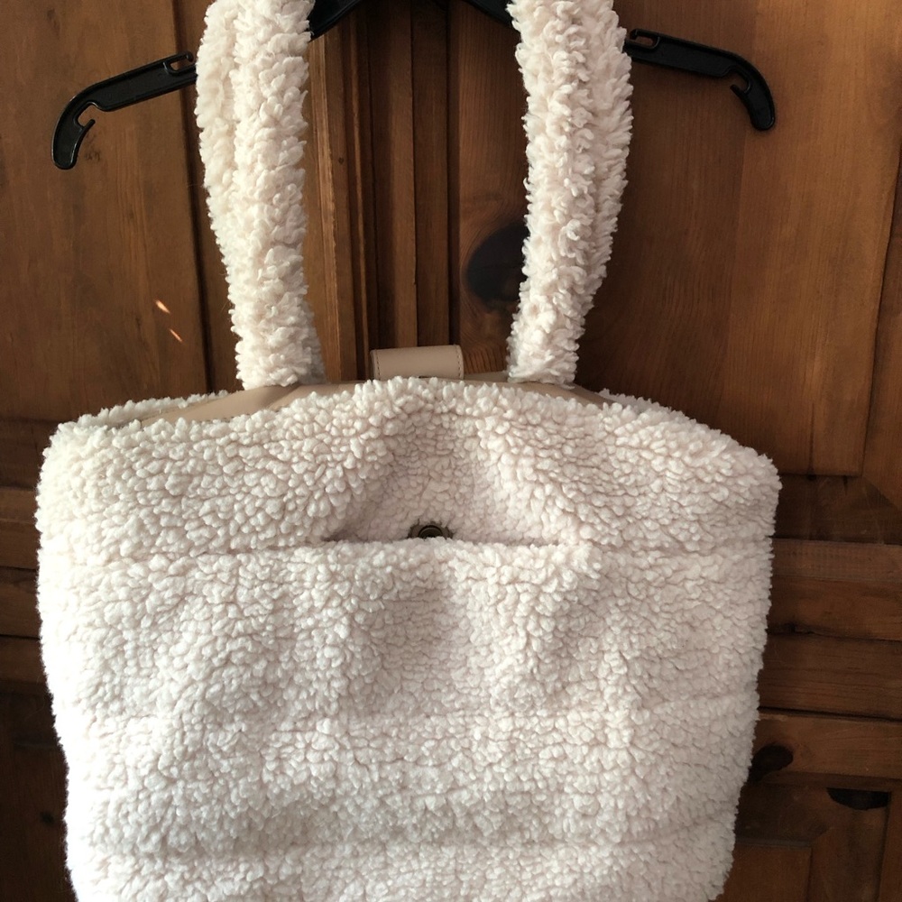 Cream Faux Sherpa Bag with Interior Pockets